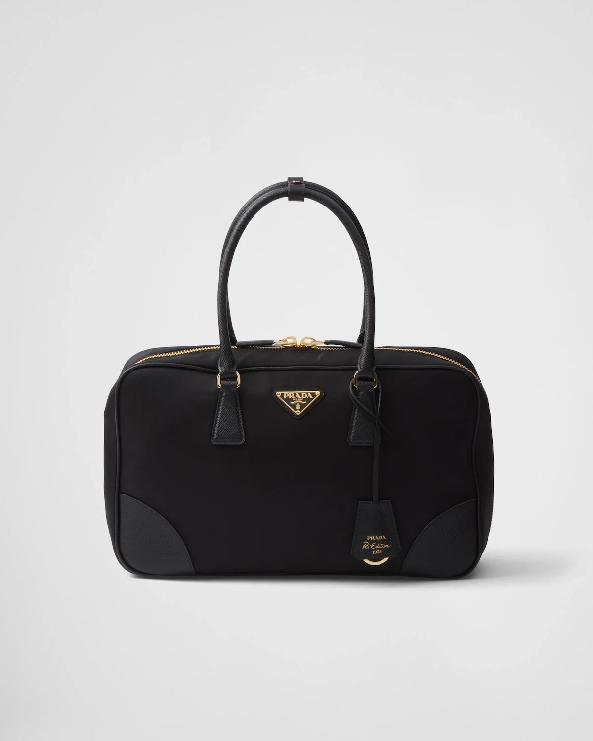 프라다 리에디션 1978 라지 리나일론 사피아노 레더 투핸들백 블랙