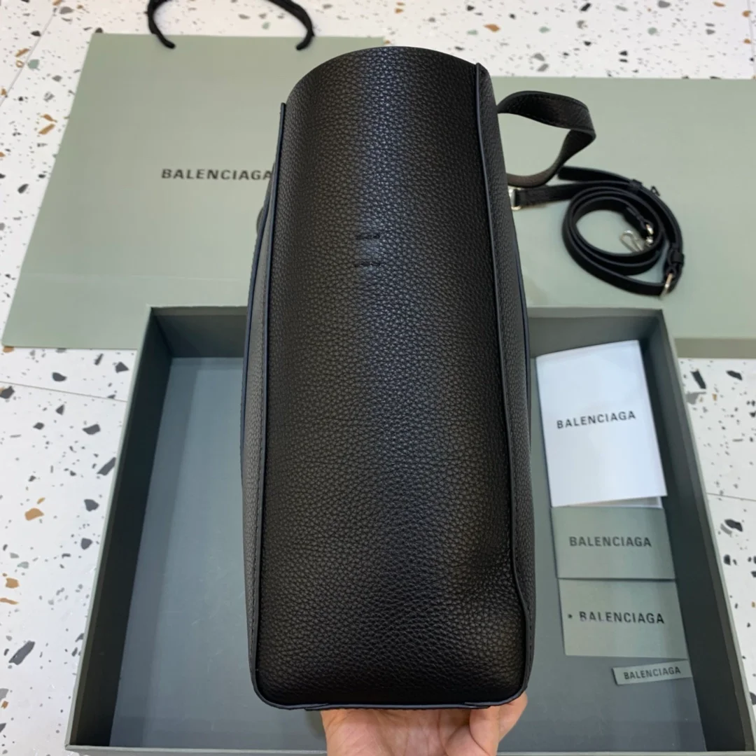 발렌시아가 에브리데이 토트백