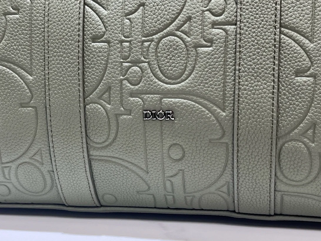 디올 위켄더 40 백 카키 그래피티