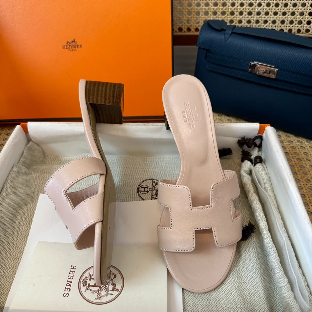 에르메스 오아시스 샌들 카프스킨 & 베쥬 누드