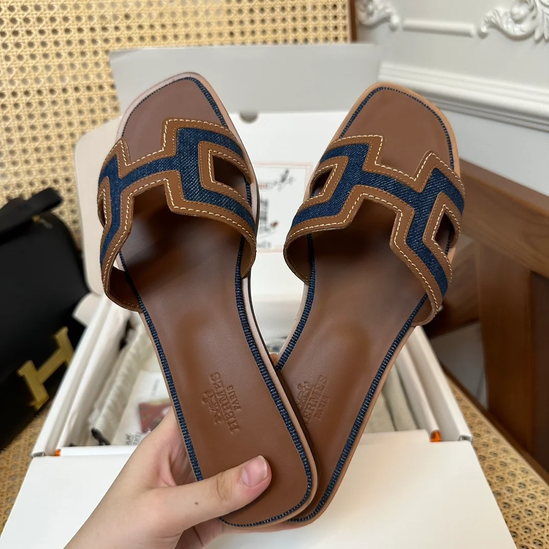 오아시스 여성 샌들 슬리퍼 데님 브라운