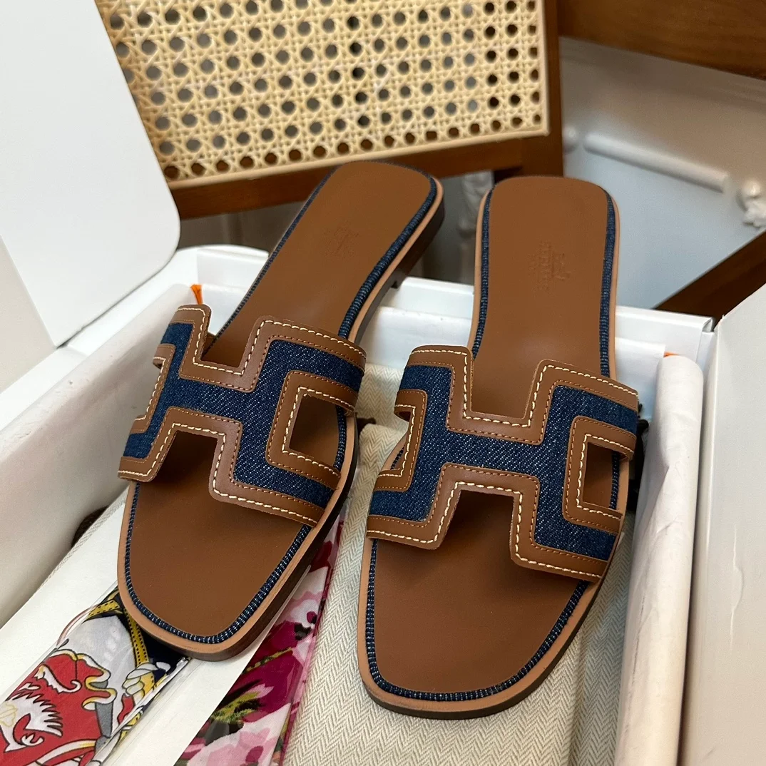 오아시스 여성 샌들 슬리퍼 데님 브라운