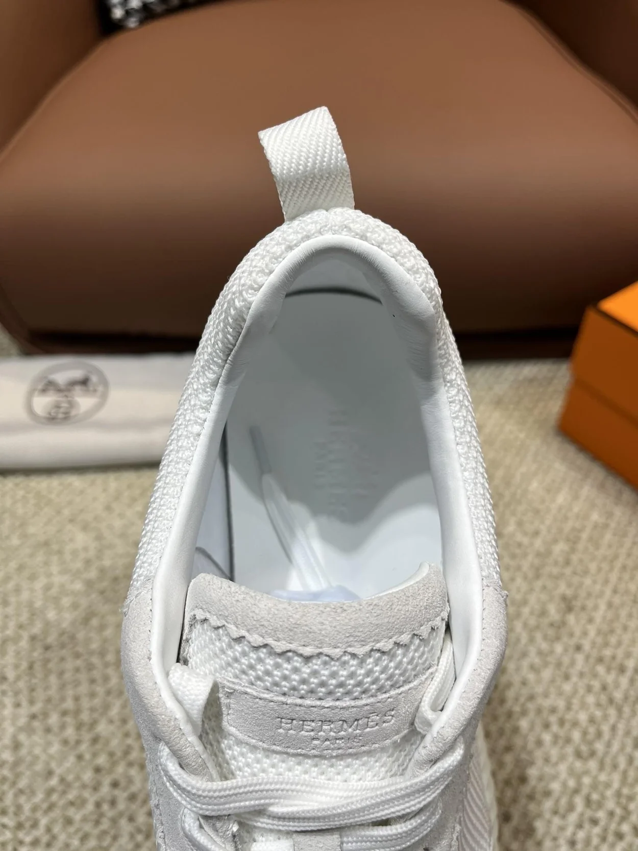 에르메스 바운싱 메쉬 화이트 스니커즈 버건디 오렌지