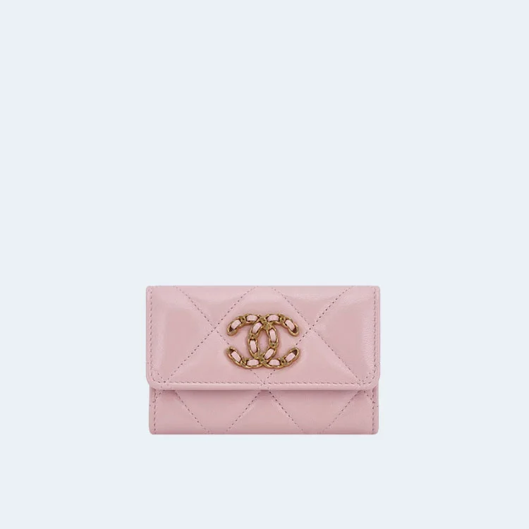 샤넬 19 플랩 카드 홀더 핑크