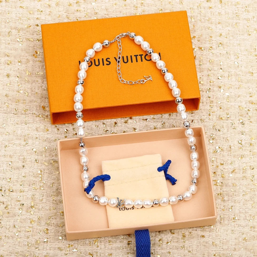 루이비통 모노그램 펄 목걸이 M01157