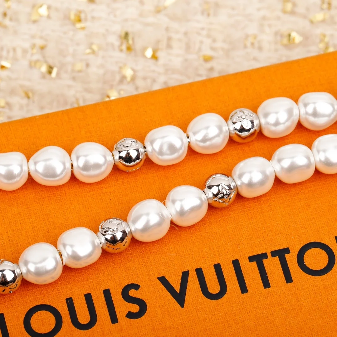 루이비통 모노그램 펄 목걸이 M01157