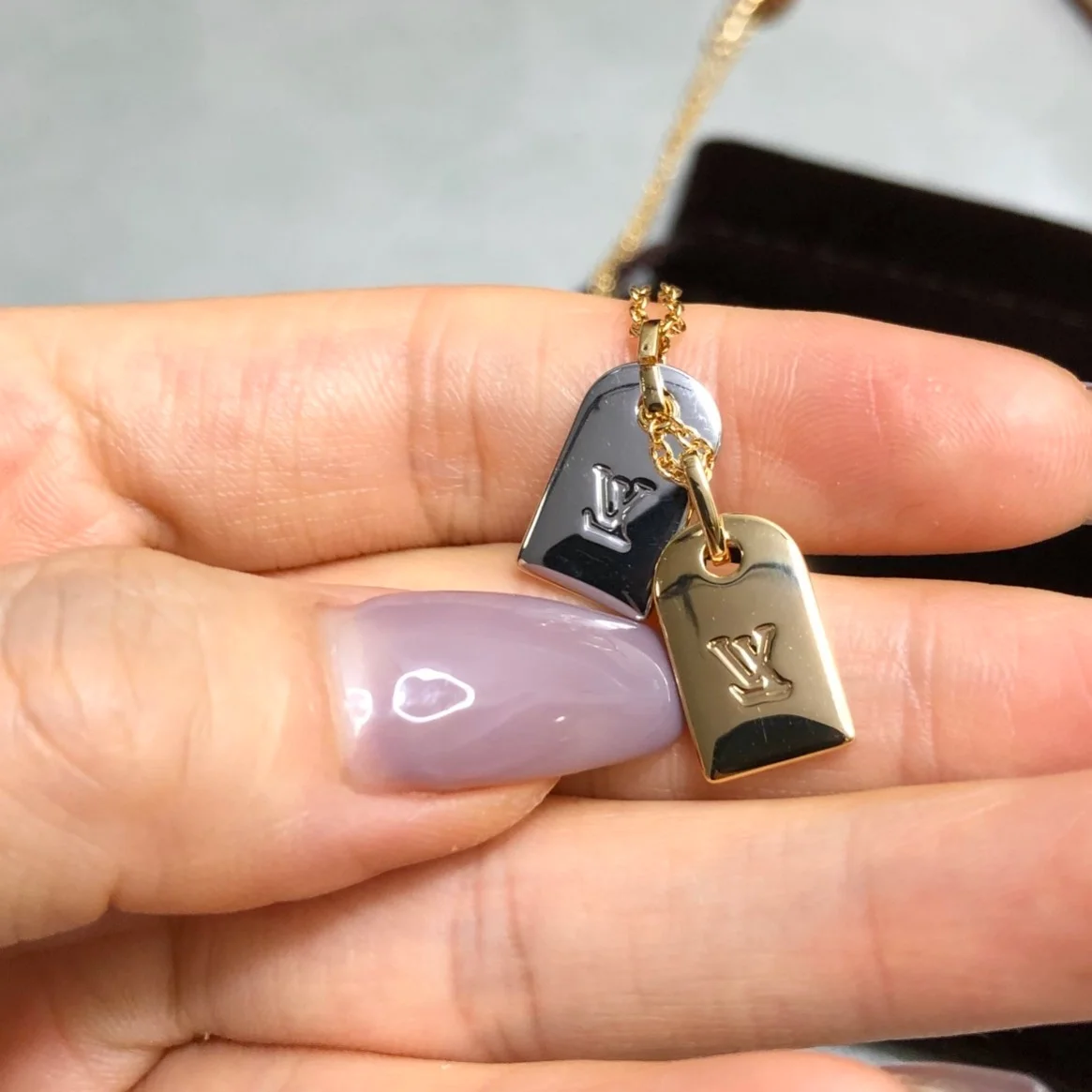 루이비통 나노그램 목걸이 M63141