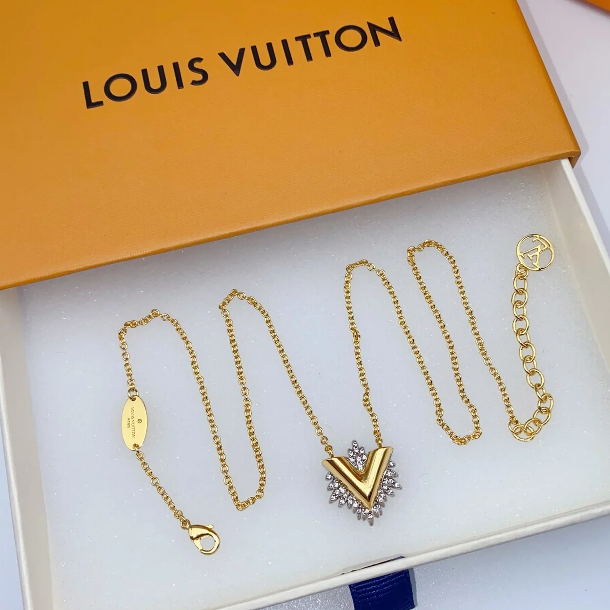 루이비통 글로리 LV 목걸이 M00366