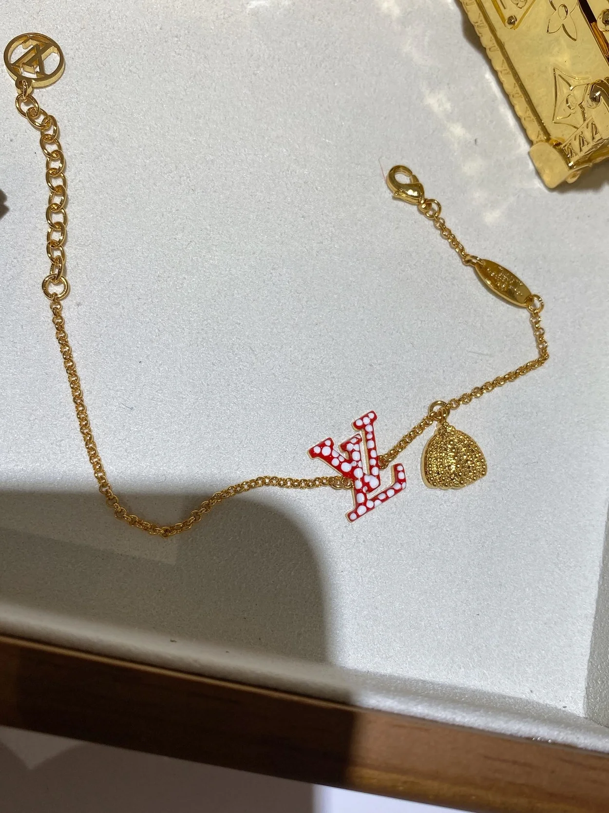 루이비통 x YK 아이코닉 인피니티 도트 목걸이 M01081