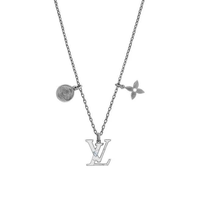 루이비통 LV 이니셜 펜던트 M00317