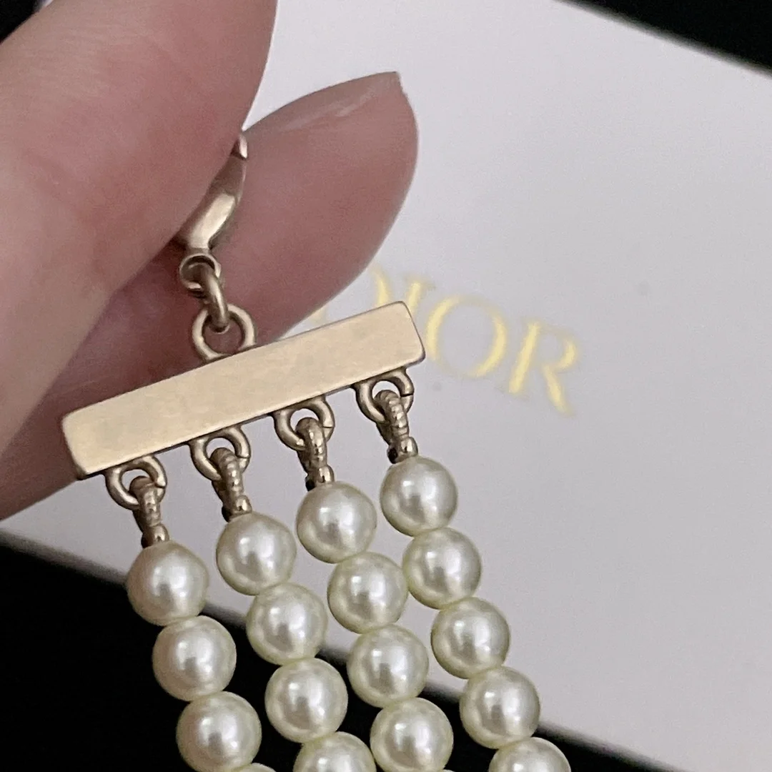 디올 라 파리지앵 초커 골드 피니쉬 목걸이