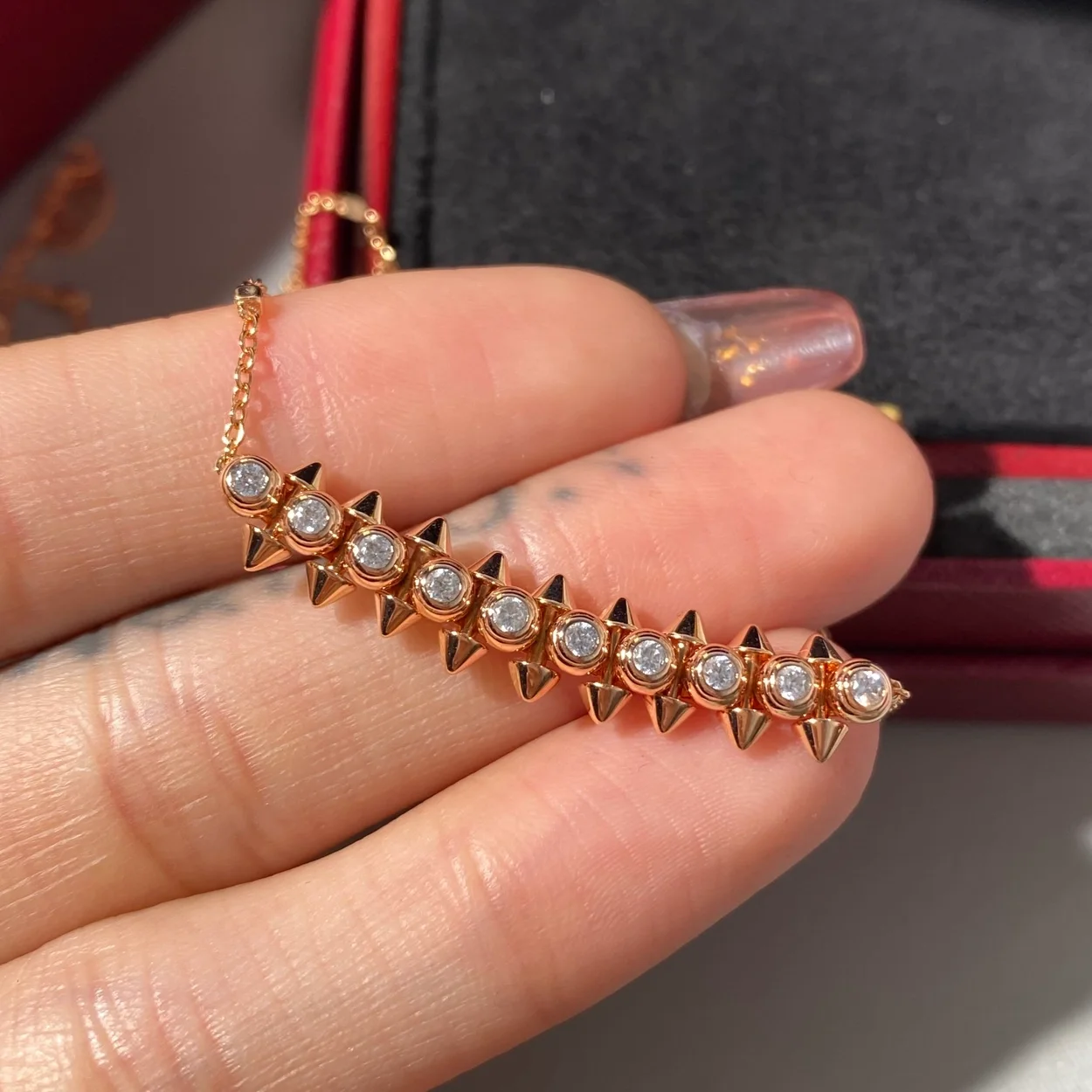 까르띠에 클래쉬 드 핑크 골드 다이아몬드 목걸이 N7424312