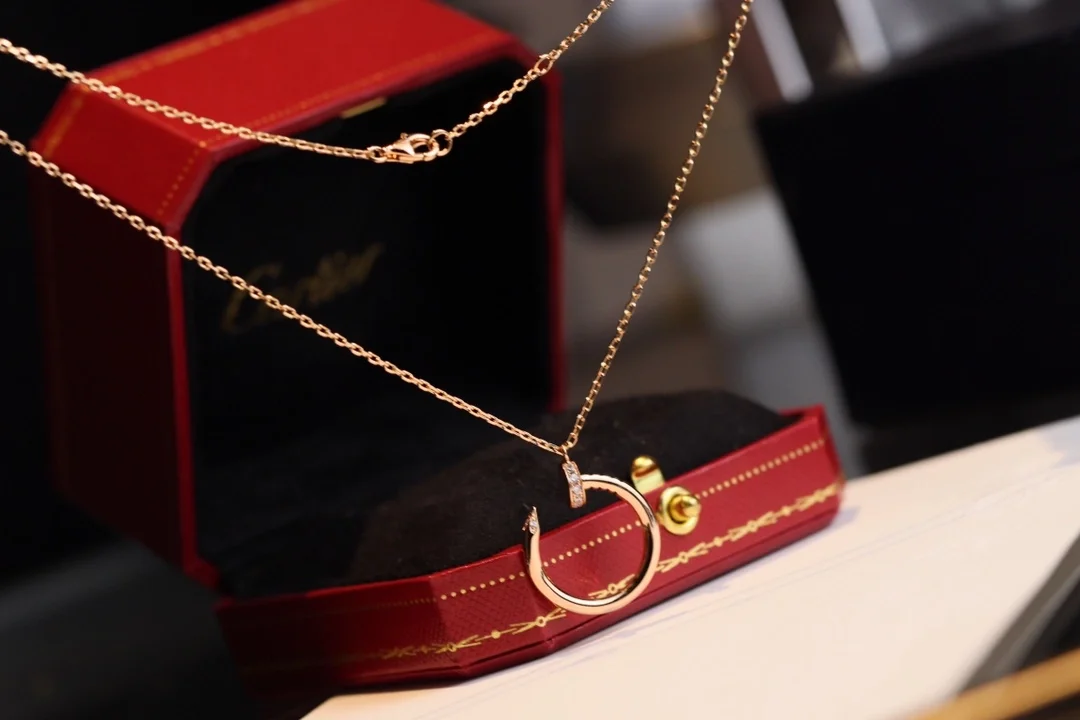 까르띠에 저스트 앵 끌루 핑크 골드 목걸이 B7224513