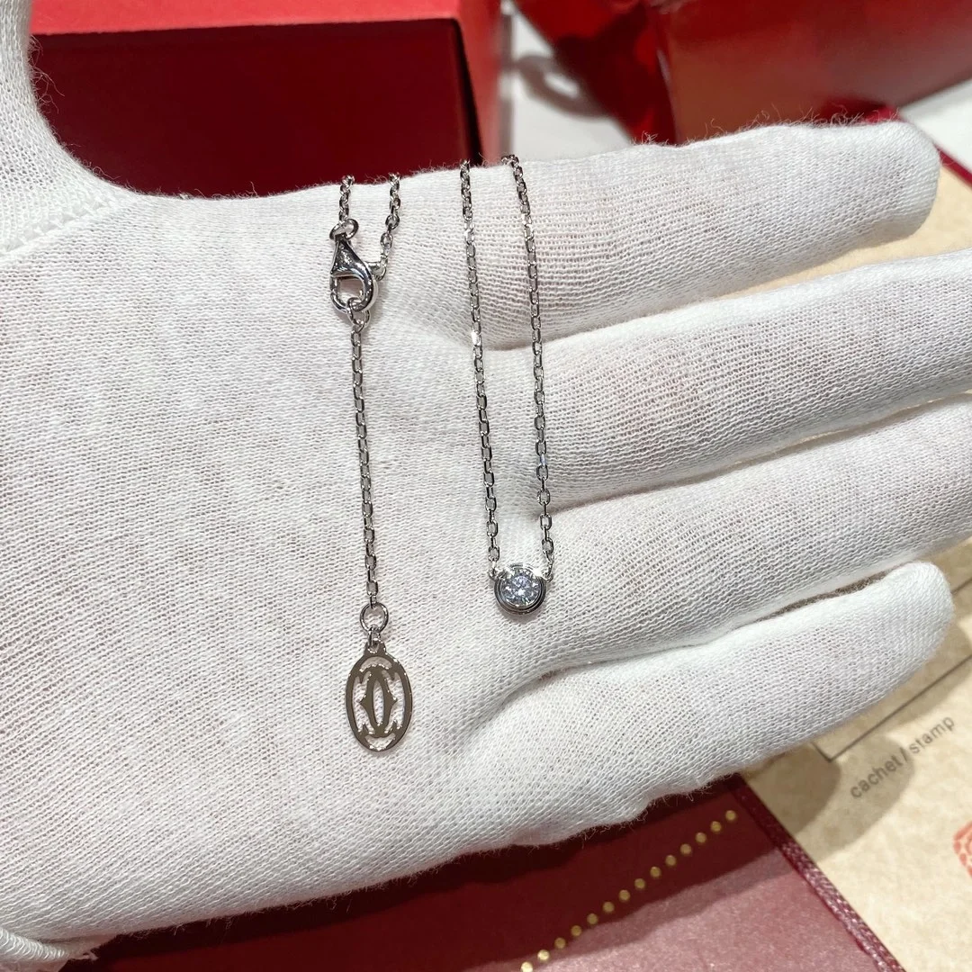 까르띠에 다무르 화이트 골드 다이아몬드 목걸이 B7215900