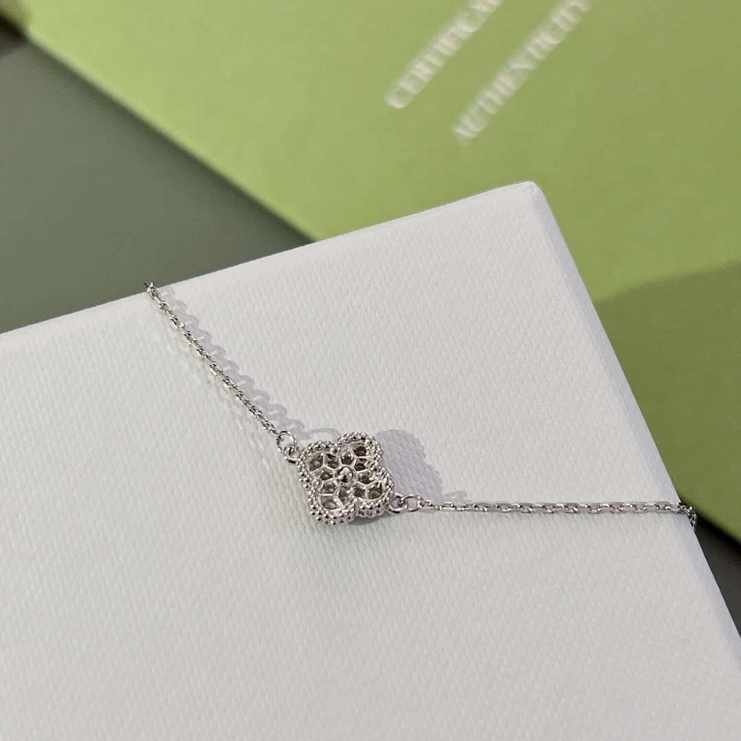 반클리프 앤 아펠 스위트 알함브라 1 모티브 팔찌