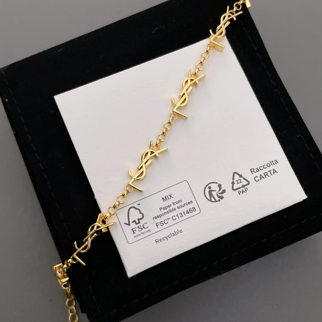 생로랑 메탈 CASSANDRE 멀티 참 팔찌