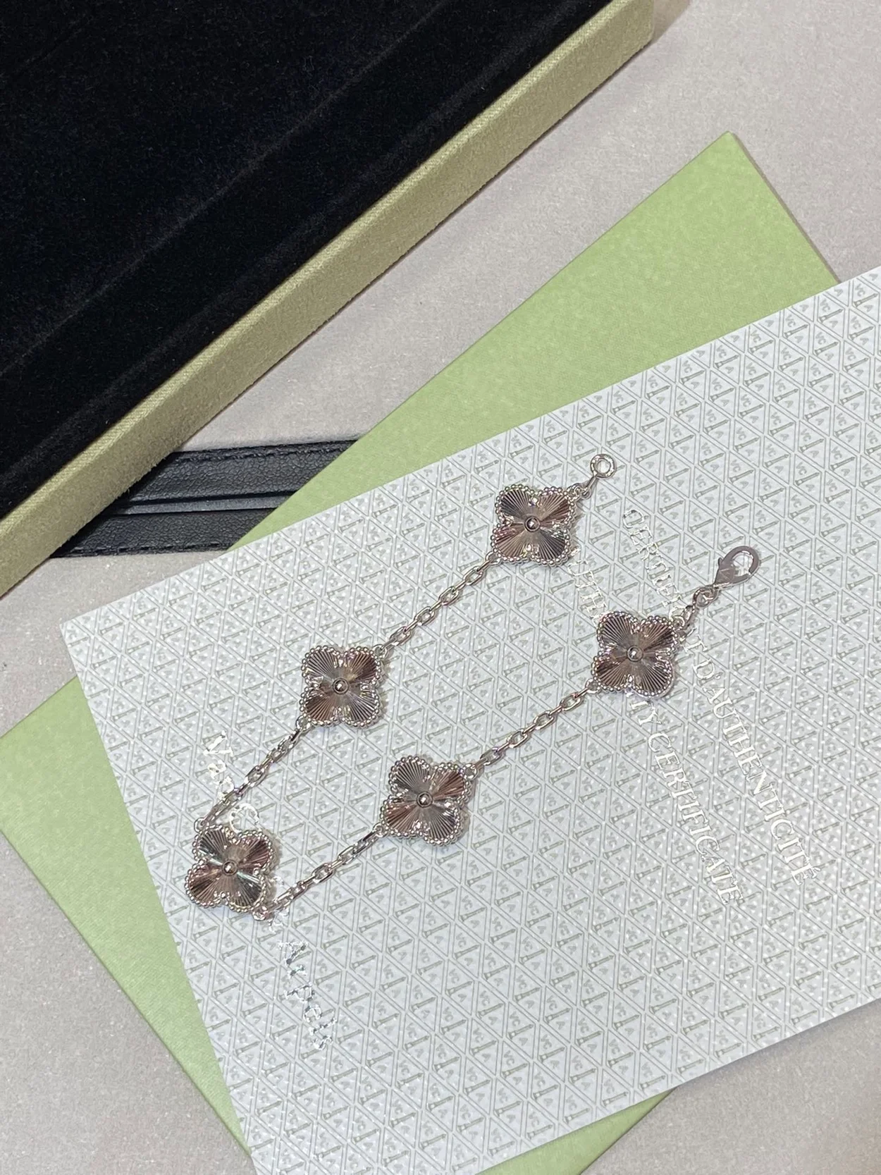 반클리프 앤 아펠 빈티지 알함브라 5 모티브 팔찌