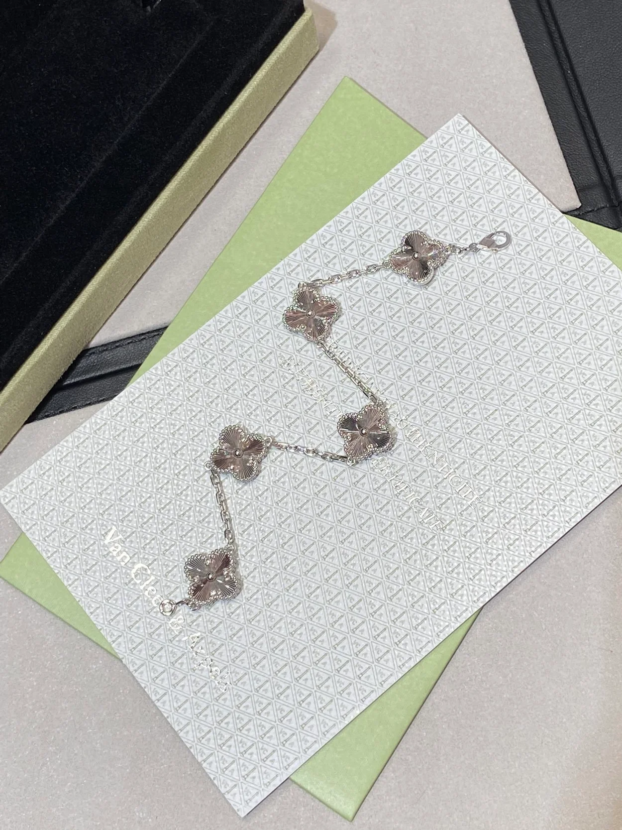 반클리프 앤 아펠 빈티지 알함브라 5 모티브 팔찌