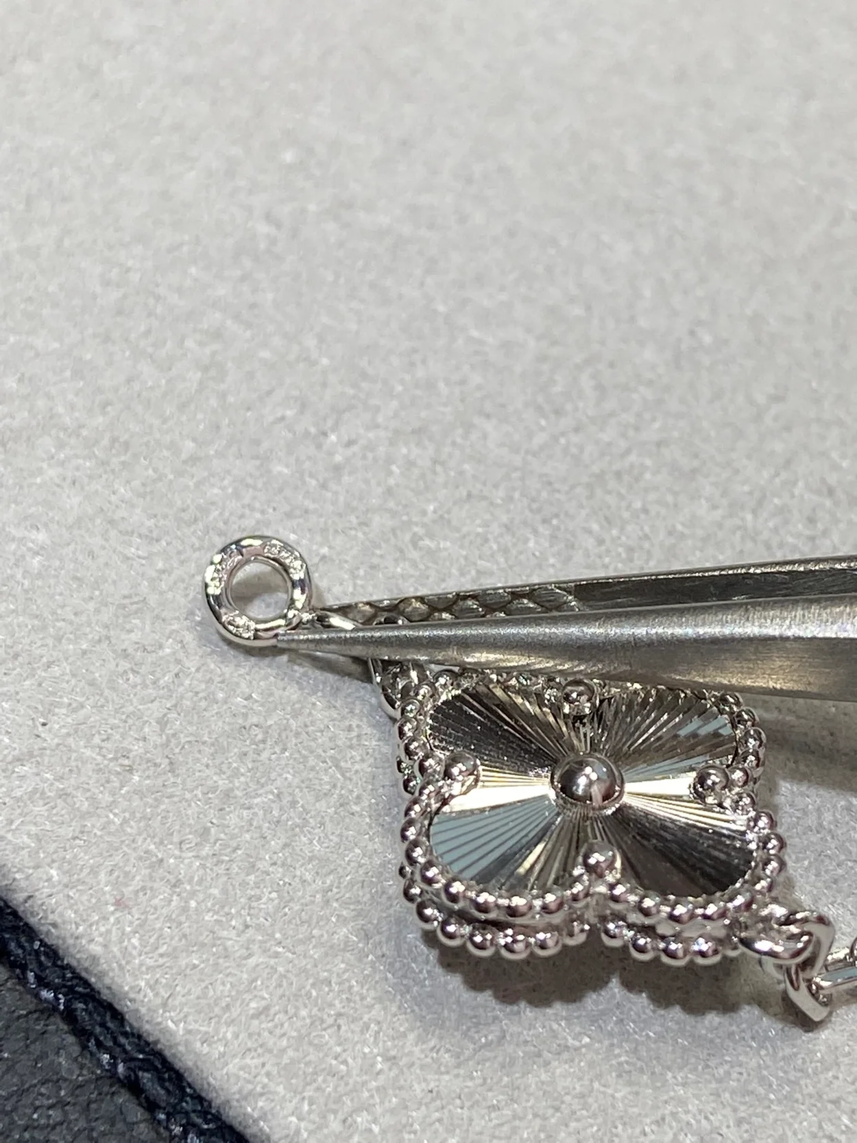 반클리프 앤 아펠 빈티지 알함브라 5 모티브 팔찌