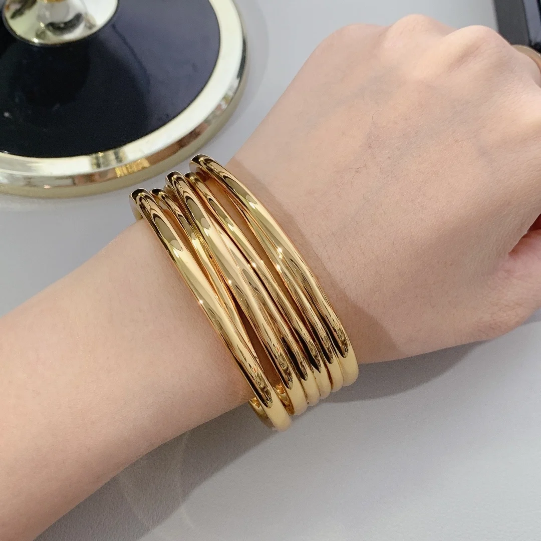 생로랑 메탈 멀티 와이어 커프 팔찌