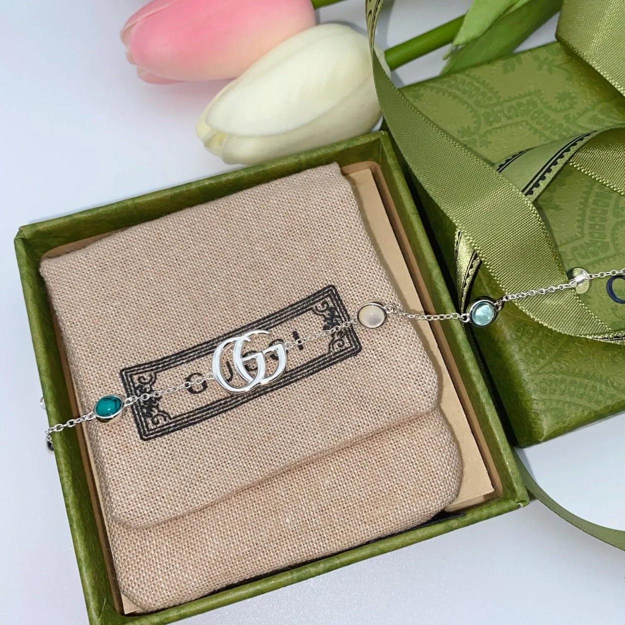 구찌 더블 G 자개 팔찌