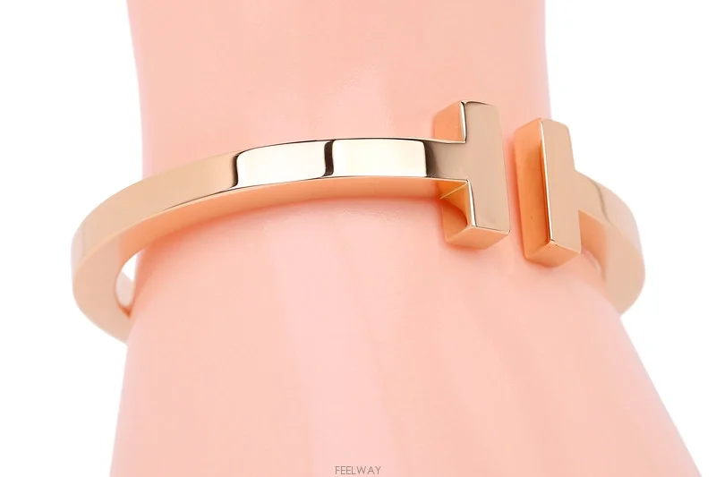 티파니 앤 코 스퀘어 로즈 골드 팔찌