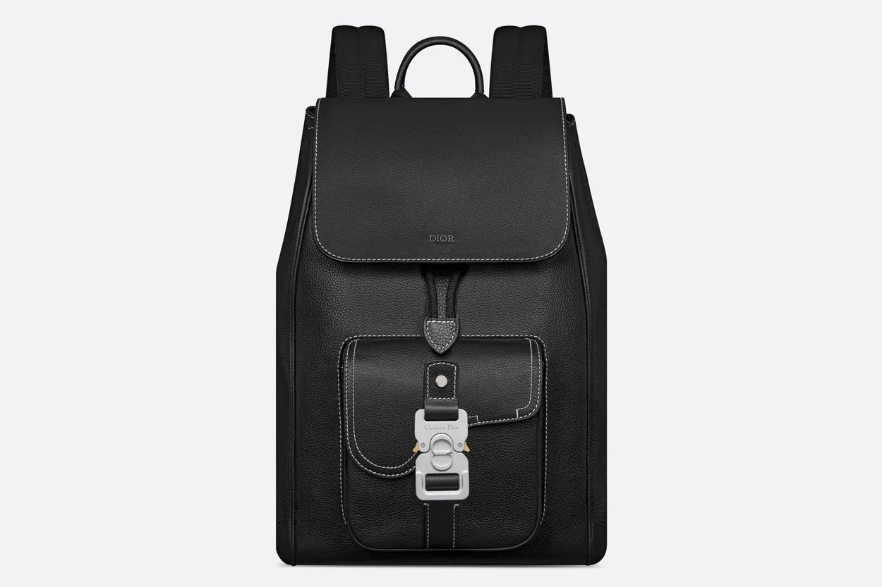 디올 saddle 블랙 백팩
