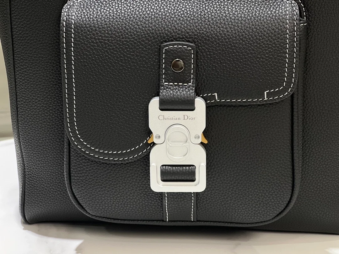 디올 saddle 블랙 백팩