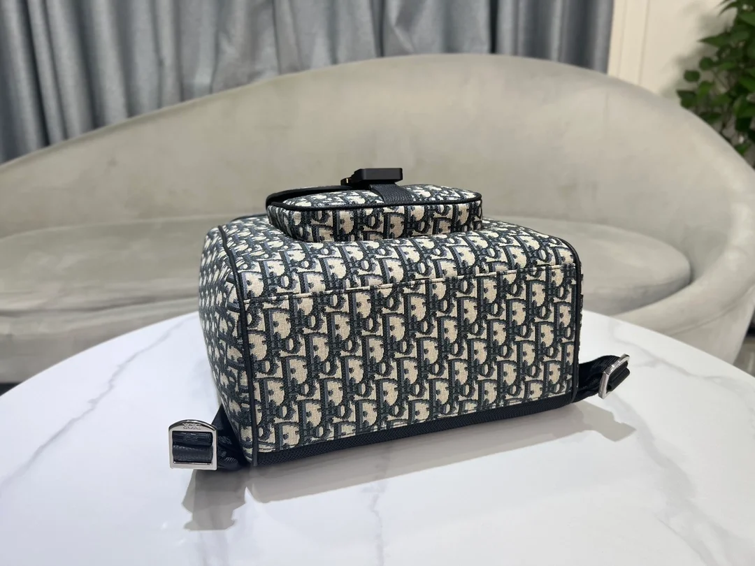 디올 saddle 베이지 블랙 오블리크 자카드 백팩