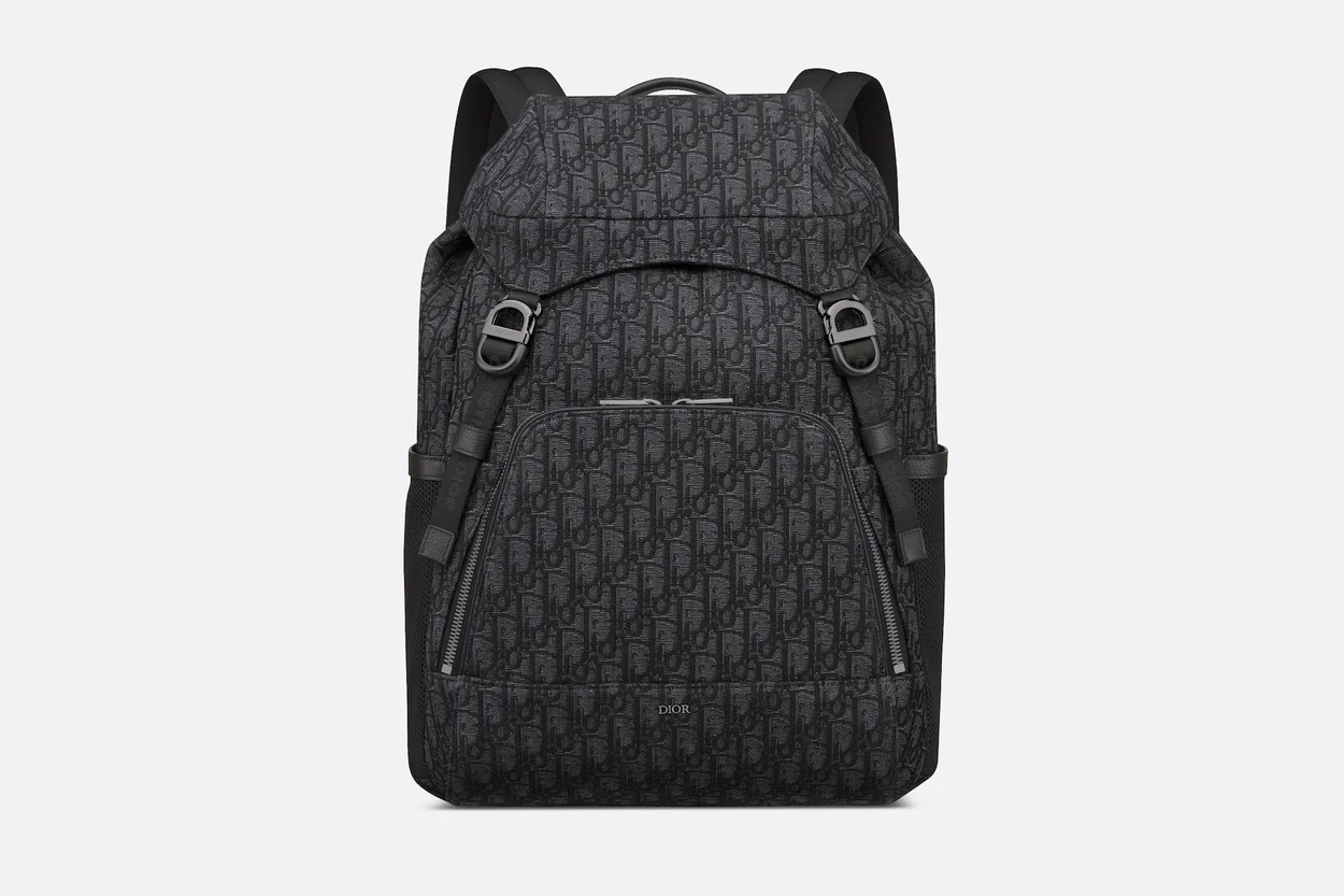 디올 Dior 8 플랩 블랙 오블리크 자카드 백팩