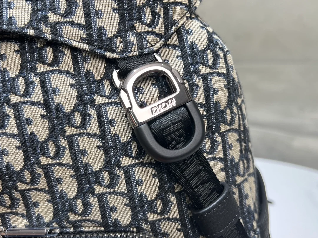 디올 Dior 8 플랩 베이지 오블리크 자카드 백팩