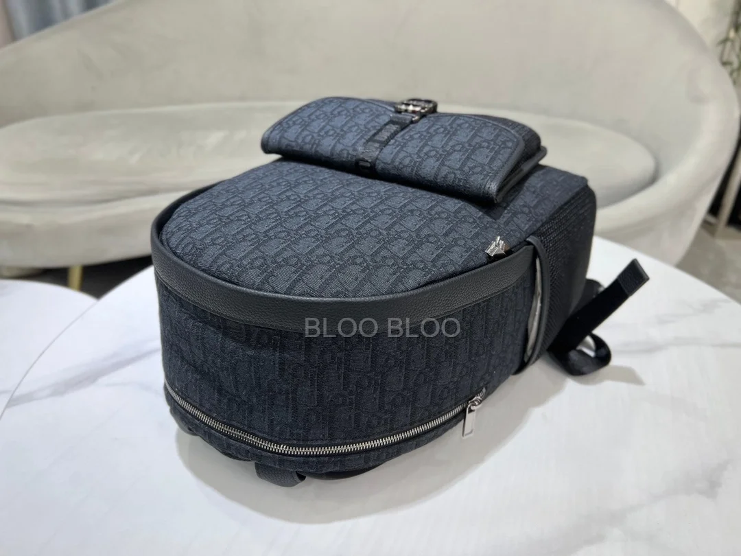 디올 오블리크 자카드 8 백팩 블랙