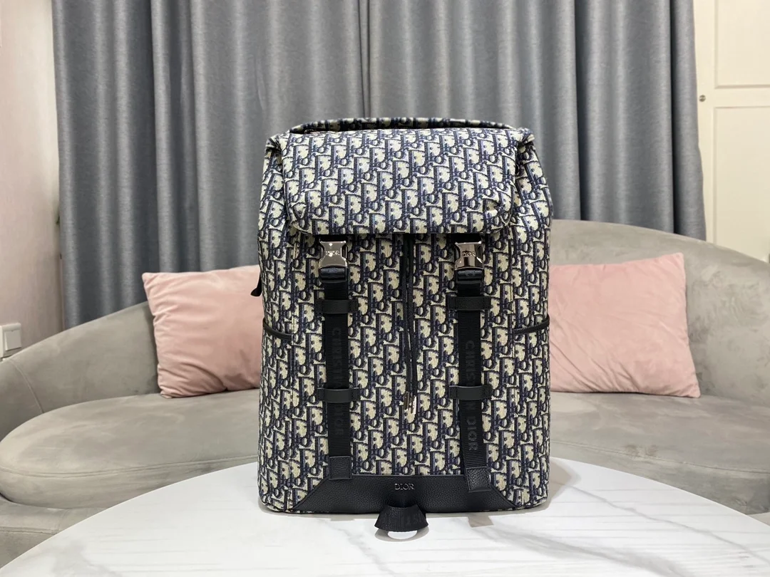 디올 오블리크 익스플로러 백팩 베이지