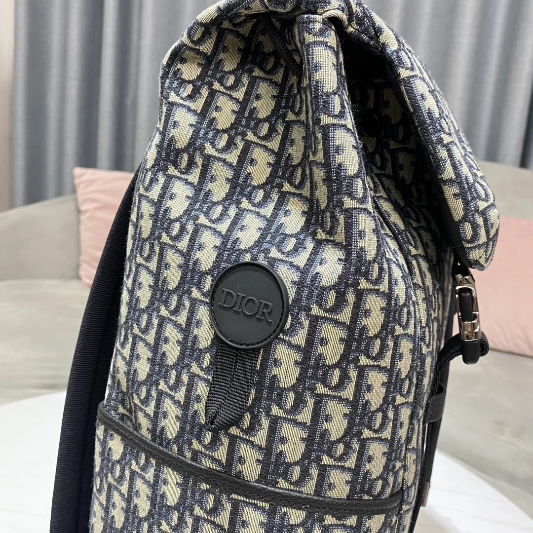 디올 오블리크 익스플로러 백팩 베이지