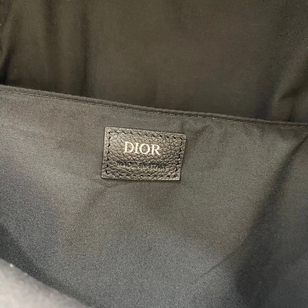 디올 오블리크 라이더 백팩