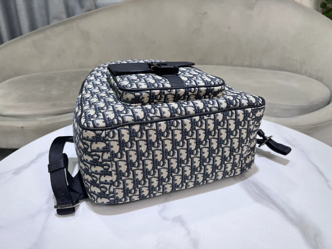 디올 오블리크 자카드 새들 지퍼 백팩 베이지