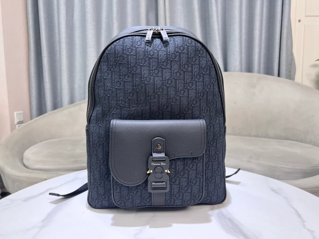 디올 오블리크 자카드 새들 지퍼 백팩