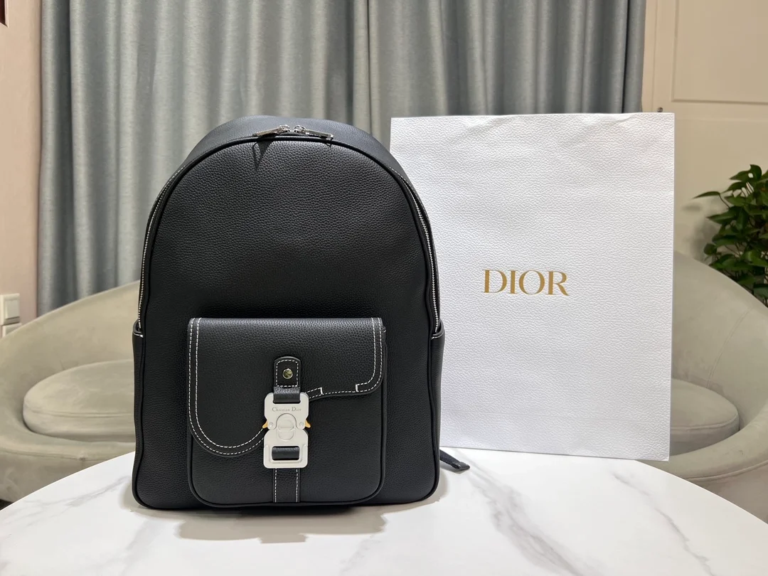 디올 새들 지퍼 백팩 블랙 그레인