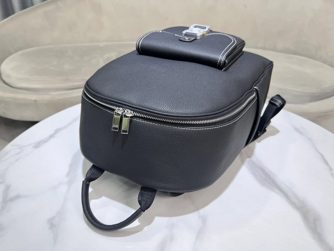 디올 새들 지퍼 백팩 블랙 그레인