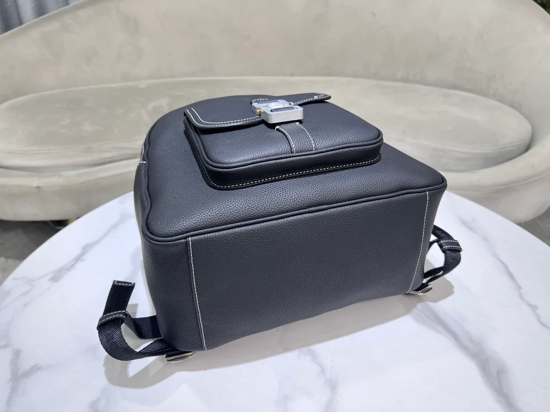 디올 새들 지퍼 백팩 블랙 그레인