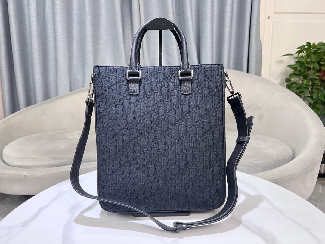 디올 오블리크 자카드 새들 토트백 블랙 그레인