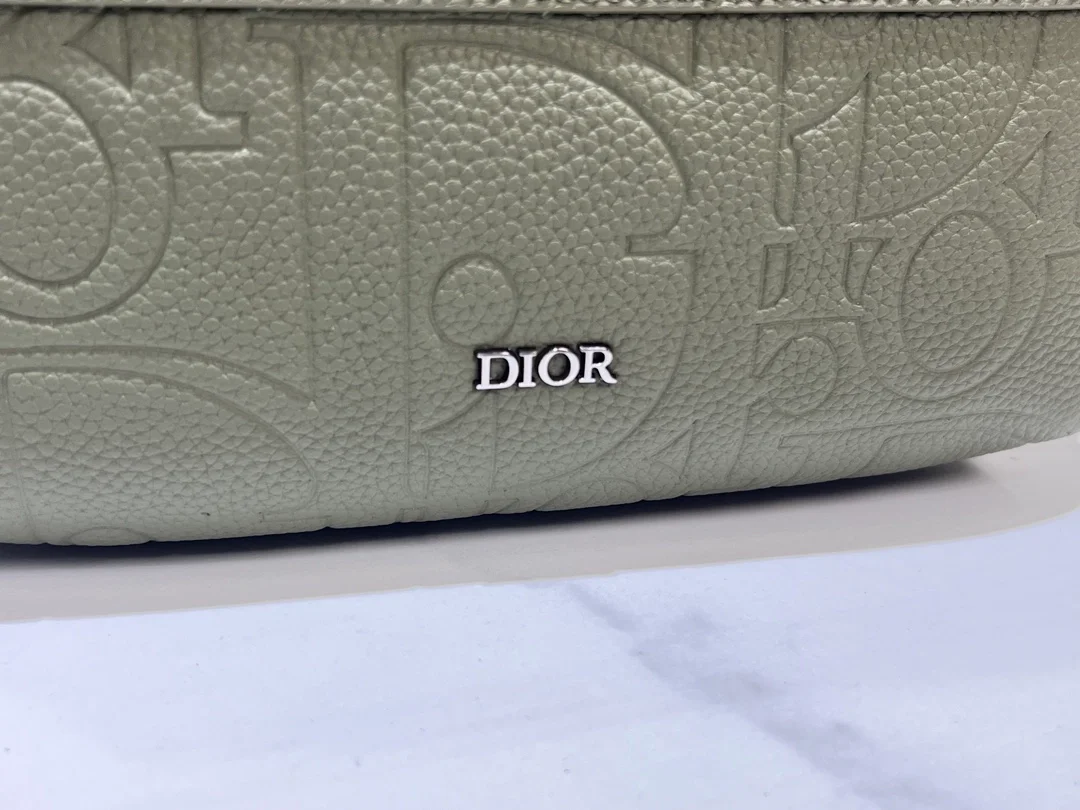 디올 라이더 2.0 집 메신저 백 카키