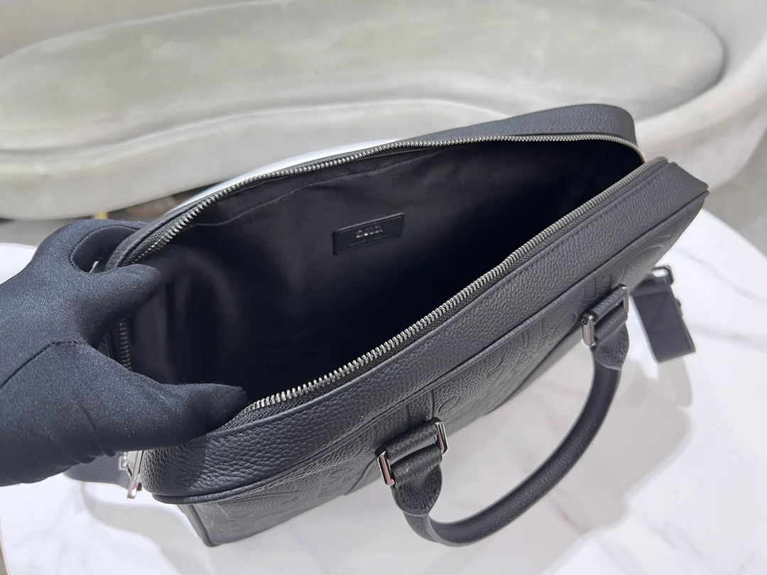 디올 지퍼 브리프케이스 블랙