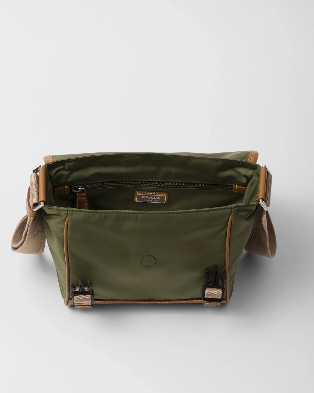 프라다 리나일론 레더 숄더백 그린