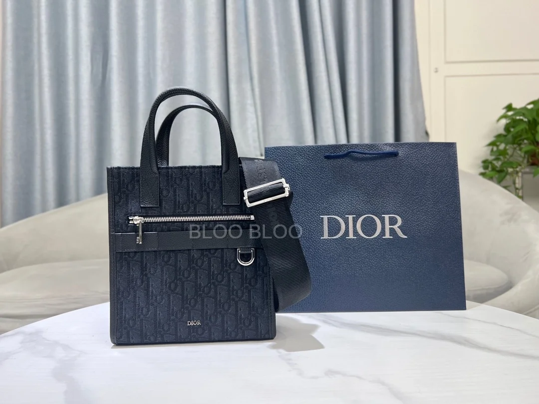 디올 사파리 노스 사우스 토트백 블랙