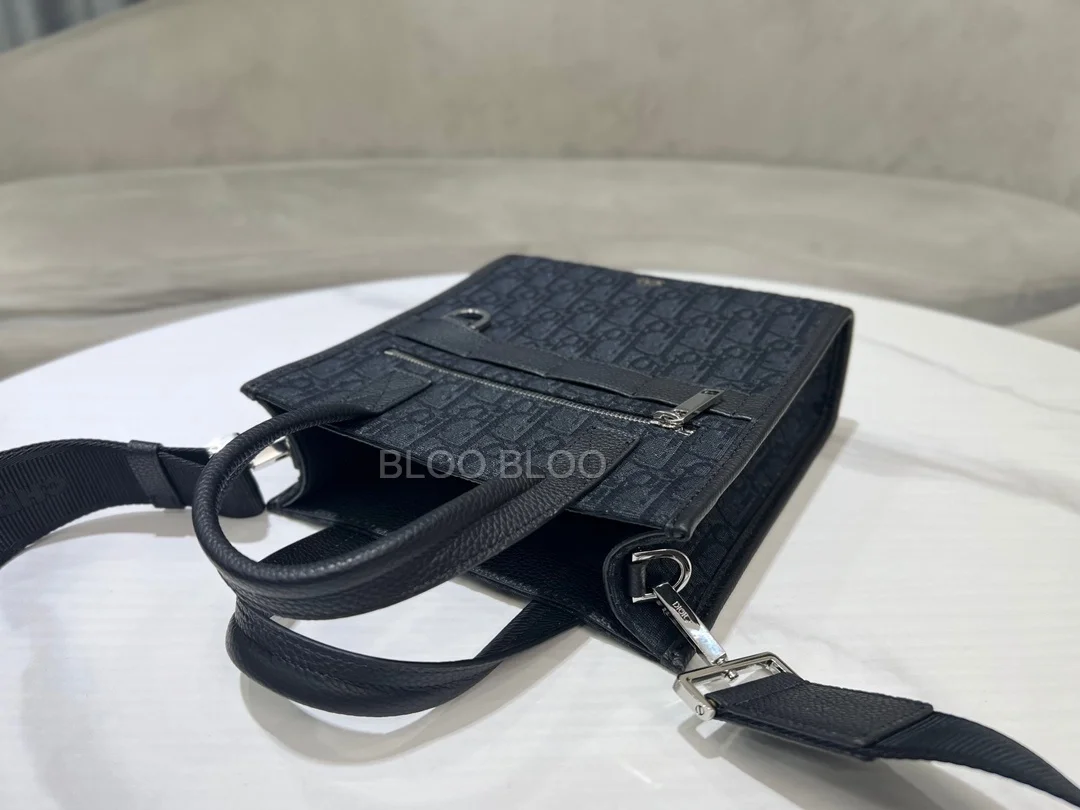 디올 사파리 노스 사우스 토트백 블랙