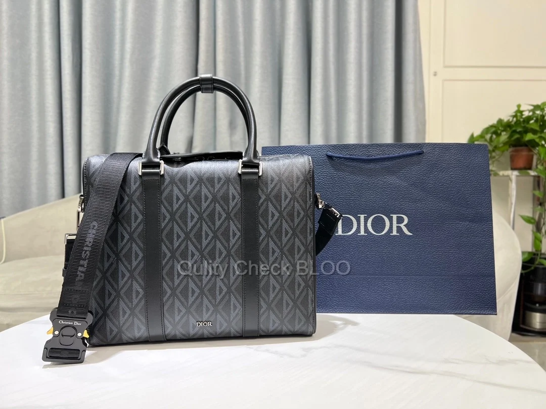 디올 다이아몬드 Lingot 브리프케이스