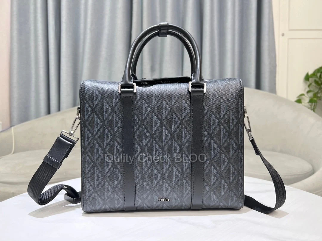 디올 다이아몬드 Lingot 브리프케이스