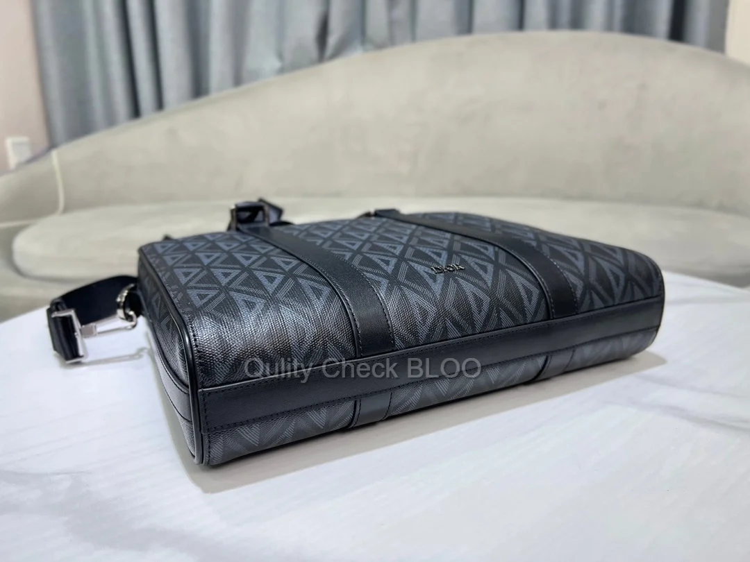 디올 다이아몬드 Lingot 브리프케이스