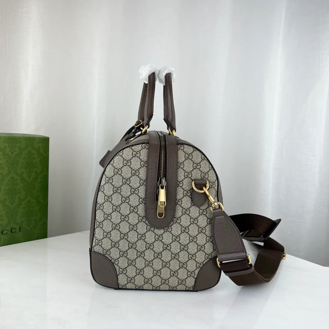 구찌 사보이 미디엄 더플백